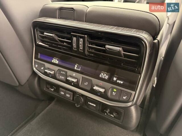 Сірий Тойота Ленд Крузер, об'ємом двигуна 3.3 л та пробігом 89 тис. км за 79900 $, фото 32 на Automoto.ua