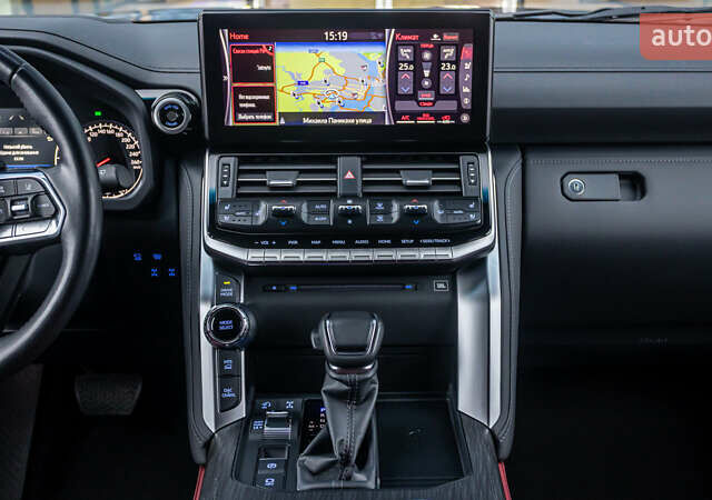 Сірий Тойота Ленд Крузер, об'ємом двигуна 3.45 л та пробігом 34 тис. км за 78220 $, фото 14 на Automoto.ua