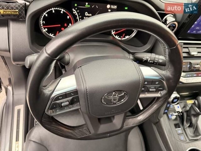 Сірий Тойота Ленд Крузер, об'ємом двигуна 3.3 л та пробігом 89 тис. км за 79900 $, фото 79 на Automoto.ua