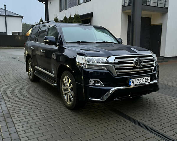 Синий Тойота Ленд Крузер, объемом двигателя 4.46 л и пробегом 183 тыс. км за 53500 $, фото 1 на Automoto.ua