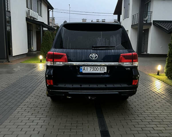 Синий Тойота Ленд Крузер, объемом двигателя 4.46 л и пробегом 183 тыс. км за 53500 $, фото 4 на Automoto.ua