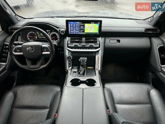 Синій Тойота Ленд Крузер, об'ємом двигуна 3.35 л та пробігом 55 тис. км за 73800 $, фото 50 на Automoto.ua