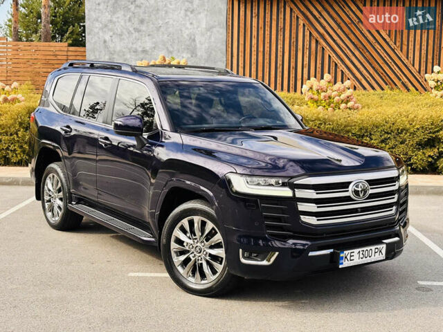 Тойота Ленд Крузер 2021 в Киеве на Automoto.ua Синий Тойота Ленд Крузер, объемом двигателя 3.3 л и пробегом 55 тыс. км за 77800 $, фото 1 на Automoto.ua