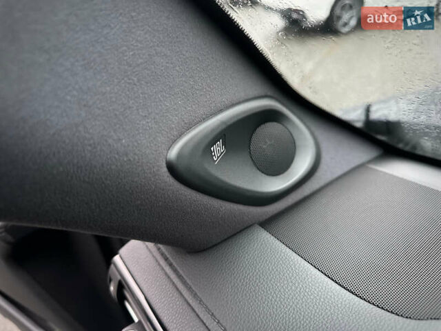 Синій Тойота Ленд Крузер, об'ємом двигуна 3.35 л та пробігом 55 тис. км за 73800 $, фото 59 на Automoto.ua