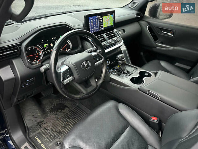 Синій Тойота Ленд Крузер, об'ємом двигуна 3.35 л та пробігом 55 тис. км за 73800 $, фото 32 на Automoto.ua