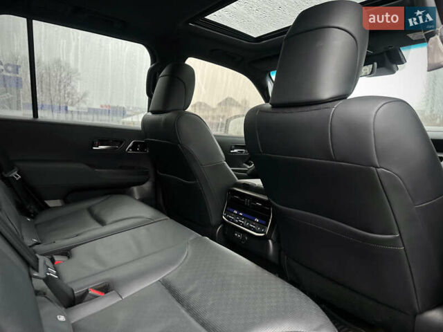 Синій Тойота Ленд Крузер, об'ємом двигуна 3.35 л та пробігом 55 тис. км за 73800 $, фото 49 на Automoto.ua