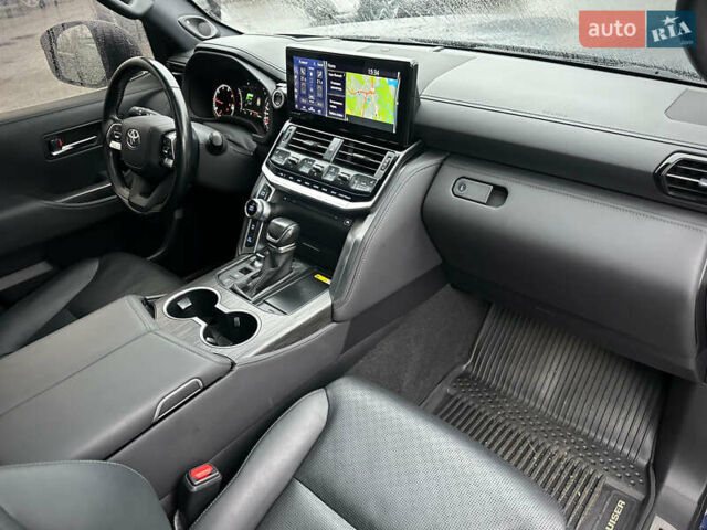 Синій Тойота Ленд Крузер, об'ємом двигуна 3.35 л та пробігом 55 тис. км за 73800 $, фото 44 на Automoto.ua