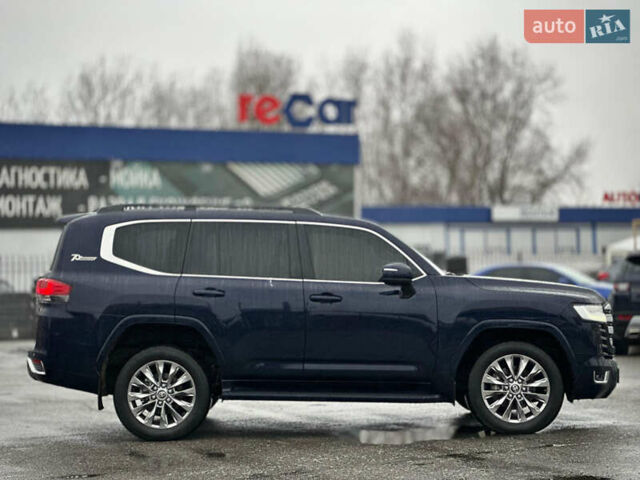 Синій Тойота Ленд Крузер, об'ємом двигуна 3.35 л та пробігом 55 тис. км за 73800 $, фото 4 на Automoto.ua