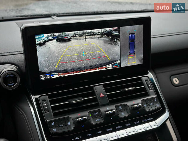 Синій Тойота Ленд Крузер, об'ємом двигуна 3.35 л та пробігом 55 тис. км за 73800 $, фото 68 на Automoto.ua