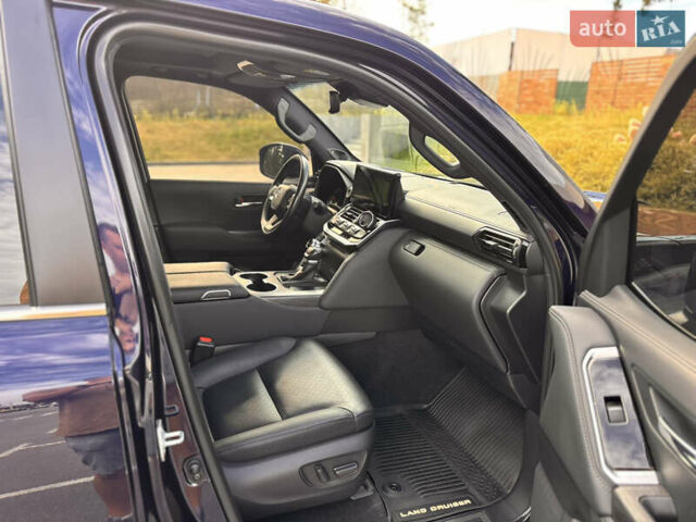 Тойота Ленд Крузер 2021 в Киеве на Automoto.ua Синий Тойота Ленд Крузер, объемом двигателя 3.3 л и пробегом 55 тыс. км за 77800 $, фото 37 на Automoto.ua