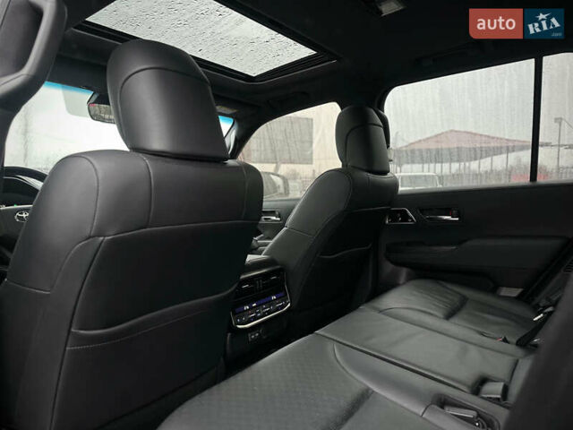 Синій Тойота Ленд Крузер, об'ємом двигуна 3.35 л та пробігом 55 тис. км за 73800 $, фото 38 на Automoto.ua