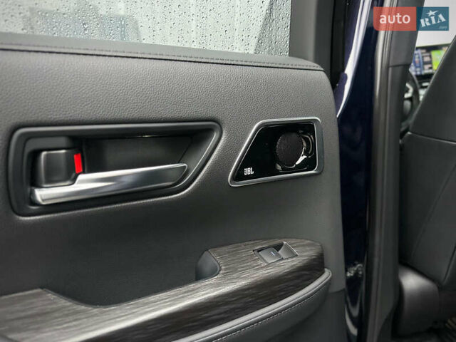 Синій Тойота Ленд Крузер, об'ємом двигуна 3.35 л та пробігом 55 тис. км за 73800 $, фото 42 на Automoto.ua