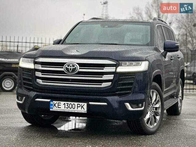 Синій Тойота Ленд Крузер, об'ємом двигуна 3.35 л та пробігом 55 тис. км за 73800 $, фото 3 на Automoto.ua