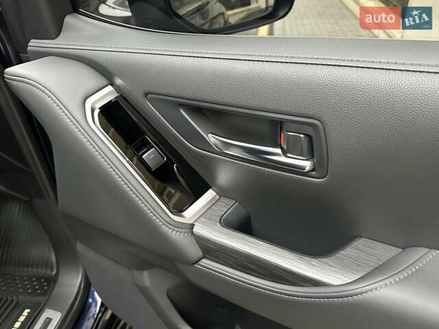 Синій Тойота Ленд Крузер, об'ємом двигуна 3.3 л та пробігом 50 тис. км за 79500 $, фото 76 на Automoto.ua