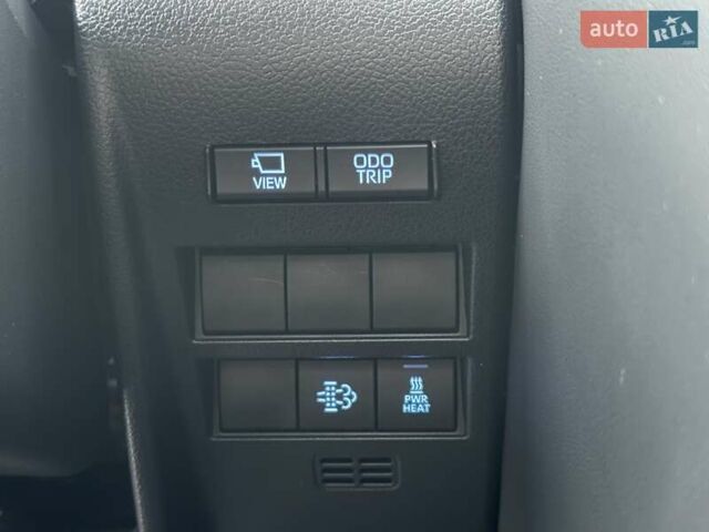 Синій Тойота Ленд Крузер, об'ємом двигуна 3.3 л та пробігом 50 тис. км за 79500 $, фото 43 на Automoto.ua