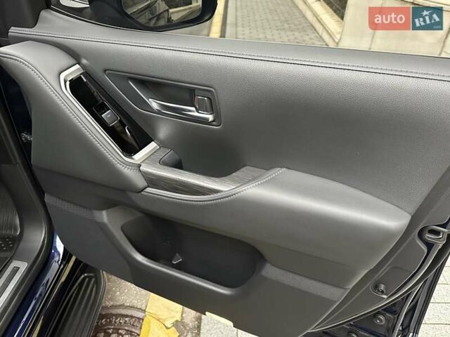 Синій Тойота Ленд Крузер, об'ємом двигуна 3.3 л та пробігом 50 тис. км за 79500 $, фото 75 на Automoto.ua