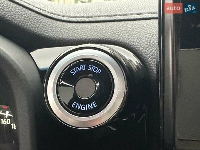 Синій Тойота Ленд Крузер, об'ємом двигуна 3.3 л та пробігом 50 тис. км за 79500 $, фото 44 на Automoto.ua