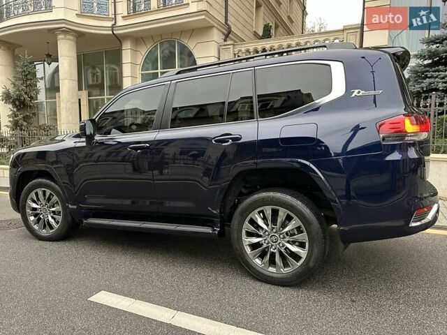 Синій Тойота Ленд Крузер, об'ємом двигуна 3.3 л та пробігом 50 тис. км за 79500 $, фото 6 на Automoto.ua