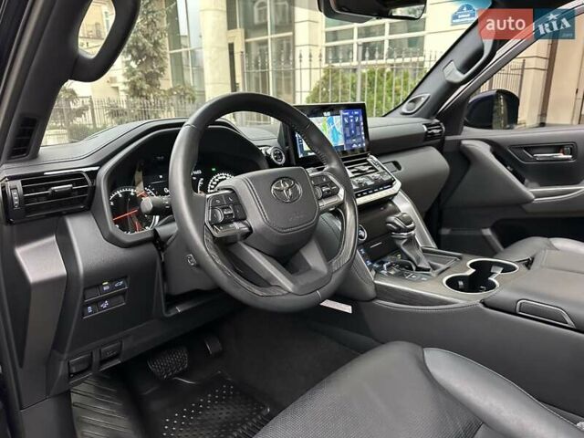 Синій Тойота Ленд Крузер, об'ємом двигуна 3.3 л та пробігом 50 тис. км за 79500 $, фото 34 на Automoto.ua