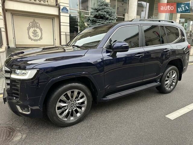 Синій Тойота Ленд Крузер, об'ємом двигуна 3.3 л та пробігом 50 тис. км за 79500 $, фото 5 на Automoto.ua