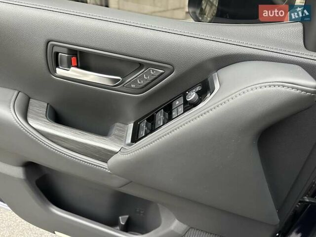 Синій Тойота Ленд Крузер, об'ємом двигуна 3.3 л та пробігом 50 тис. км за 79500 $, фото 38 на Automoto.ua