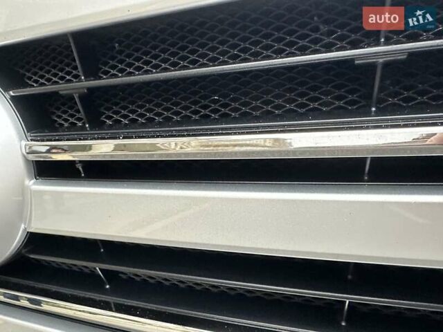 Синій Тойота Ленд Крузер, об'ємом двигуна 3.3 л та пробігом 50 тис. км за 79500 $, фото 19 на Automoto.ua