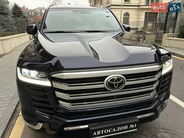 Синій Тойота Ленд Крузер, об'ємом двигуна 3.3 л та пробігом 50 тис. км за 79500 $, фото 1 на Automoto.ua