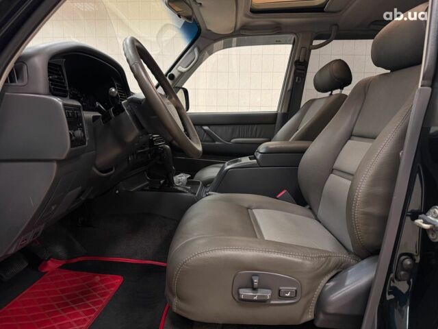 Зелений Тойота Ленд Крузер, об'ємом двигуна 4.2 л та пробігом 4 тис. км за 81890 $, фото 30 на Automoto.ua