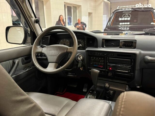 Зелений Тойота Ленд Крузер, об'ємом двигуна 4.2 л та пробігом 4 тис. км за 81890 $, фото 55 на Automoto.ua