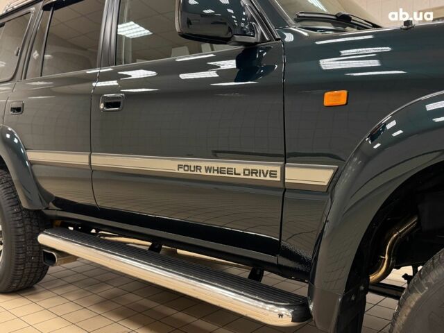 Зелений Тойота Ленд Крузер, об'ємом двигуна 4.2 л та пробігом 4 тис. км за 81890 $, фото 17 на Automoto.ua