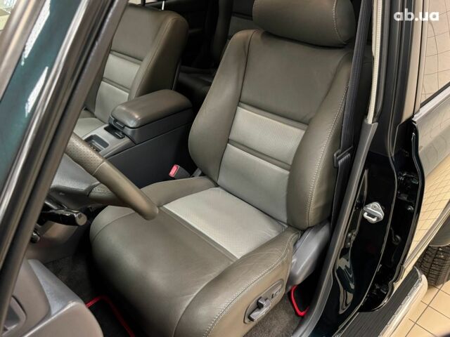 Зелений Тойота Ленд Крузер, об'ємом двигуна 4.2 л та пробігом 4 тис. км за 81890 $, фото 32 на Automoto.ua