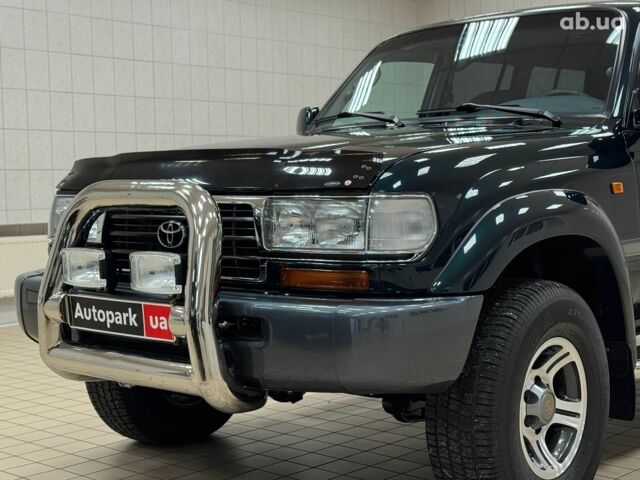 Зелений Тойота Ленд Крузер, об'ємом двигуна 4.2 л та пробігом 4 тис. км за 81890 $, фото 1 на Automoto.ua