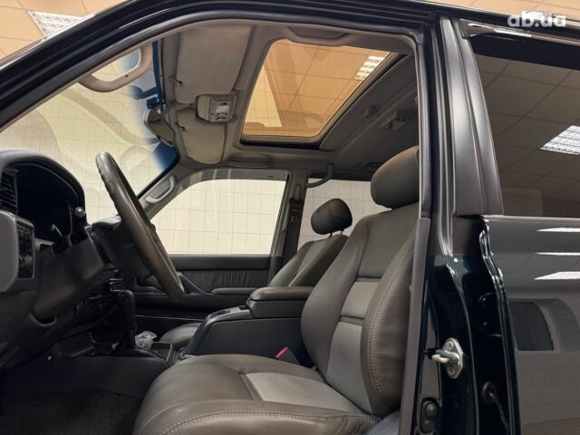 Зелений Тойота Ленд Крузер, об'ємом двигуна 4.2 л та пробігом 4 тис. км за 81890 $, фото 31 на Automoto.ua