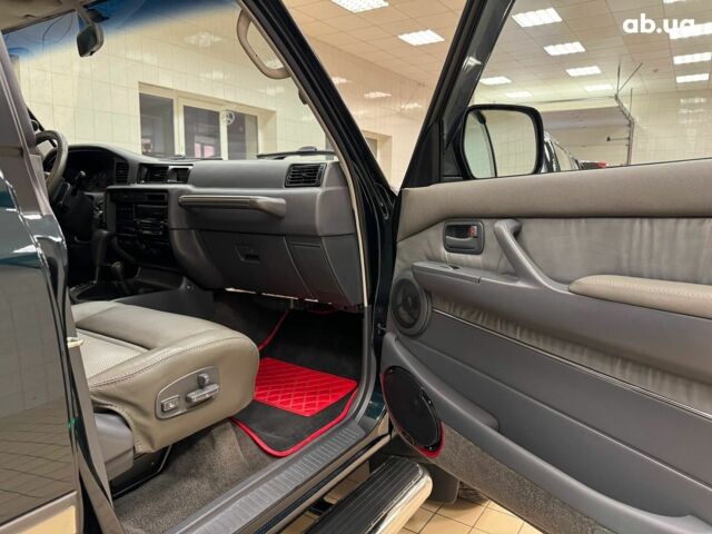 Зелений Тойота Ленд Крузер, об'ємом двигуна 4.2 л та пробігом 4 тис. км за 81890 $, фото 49 на Automoto.ua