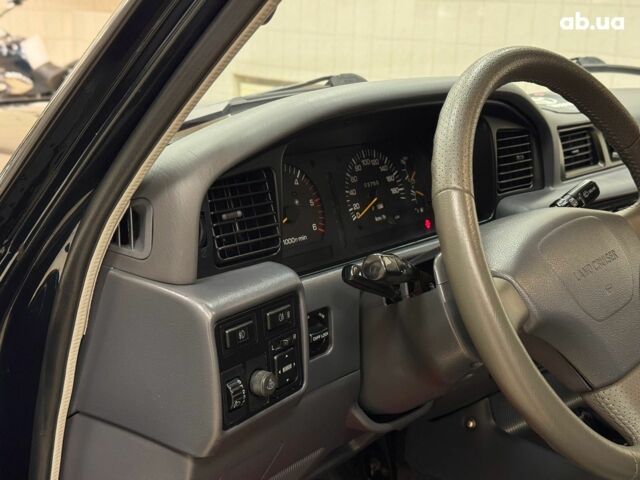 Зелений Тойота Ленд Крузер, об'ємом двигуна 4.2 л та пробігом 4 тис. км за 81890 $, фото 29 на Automoto.ua