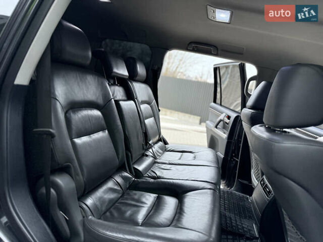 Зеленый Тойота Ленд Крузер, объемом двигателя 4.5 л и пробегом 267 тыс. км за 22999 $, фото 46 на Automoto.ua