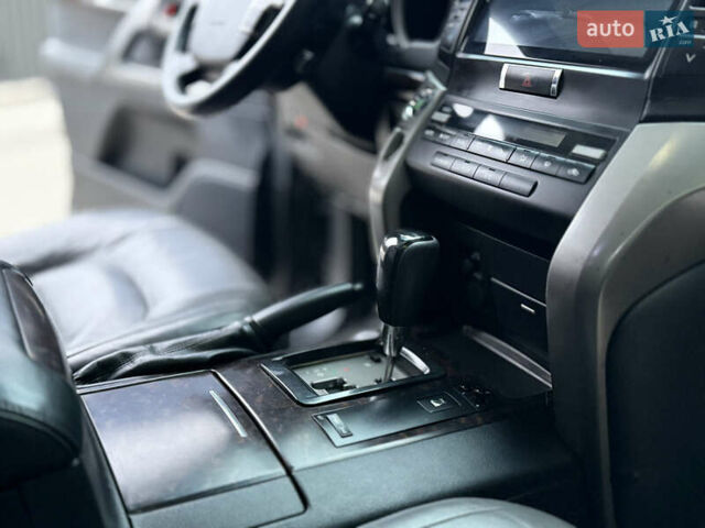 Зеленый Тойота Ленд Крузер, объемом двигателя 4.5 л и пробегом 267 тыс. км за 22999 $, фото 37 на Automoto.ua