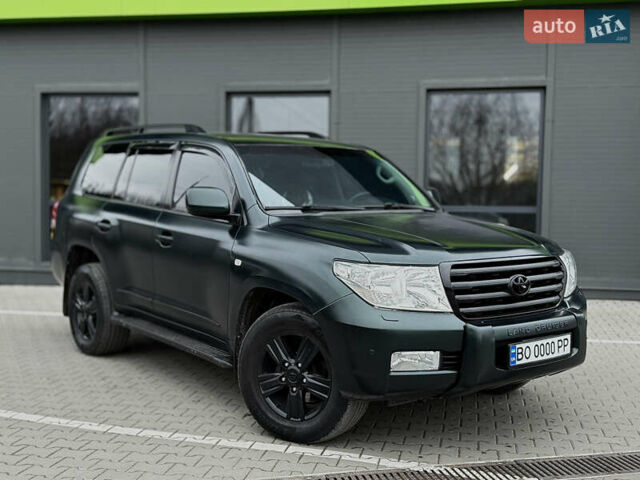 Зеленый Тойота Ленд Крузер, объемом двигателя 4.5 л и пробегом 267 тыс. км за 22999 $, фото 3 на Automoto.ua