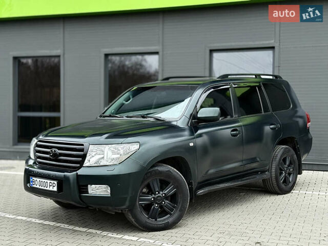 Зеленый Тойота Ленд Крузер, объемом двигателя 4.5 л и пробегом 267 тыс. км за 22999 $, фото 14 на Automoto.ua