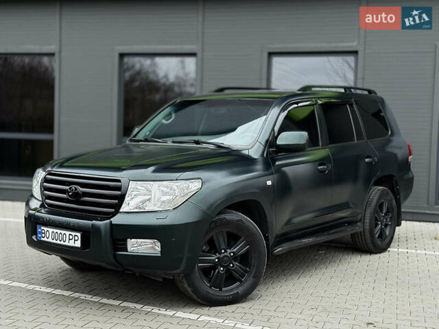 Зеленый Тойота Ленд Крузер, объемом двигателя 4.5 л и пробегом 267 тыс. км за 22999 $, фото 13 на Automoto.ua