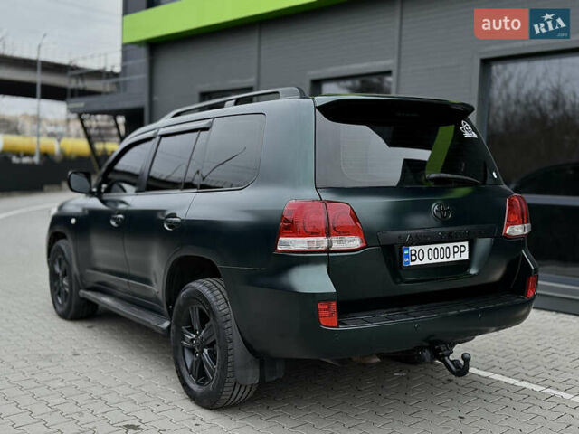 Зеленый Тойота Ленд Крузер, объемом двигателя 4.5 л и пробегом 267 тыс. км за 22999 $, фото 47 на Automoto.ua