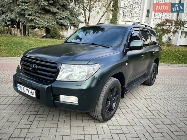 Зеленый Тойота Ленд Крузер, объемом двигателя 4.5 л и пробегом 235 тыс. км за 23500 $, фото 19 на Automoto.ua