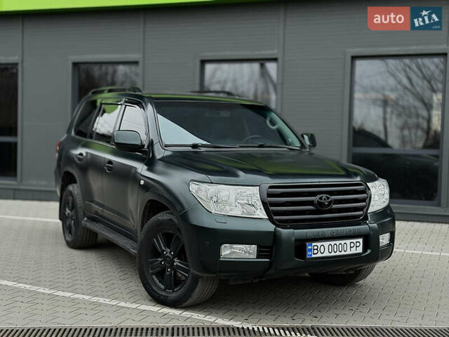 Зеленый Тойота Ленд Крузер, объемом двигателя 4.5 л и пробегом 267 тыс. км за 22999 $, фото 10 на Automoto.ua