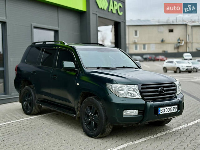 Зеленый Тойота Ленд Крузер, объемом двигателя 4.5 л и пробегом 267 тыс. км за 22999 $, фото 31 на Automoto.ua