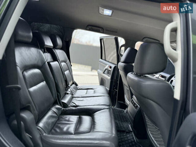 Зеленый Тойота Ленд Крузер, объемом двигателя 4.5 л и пробегом 267 тыс. км за 22999 $, фото 45 на Automoto.ua