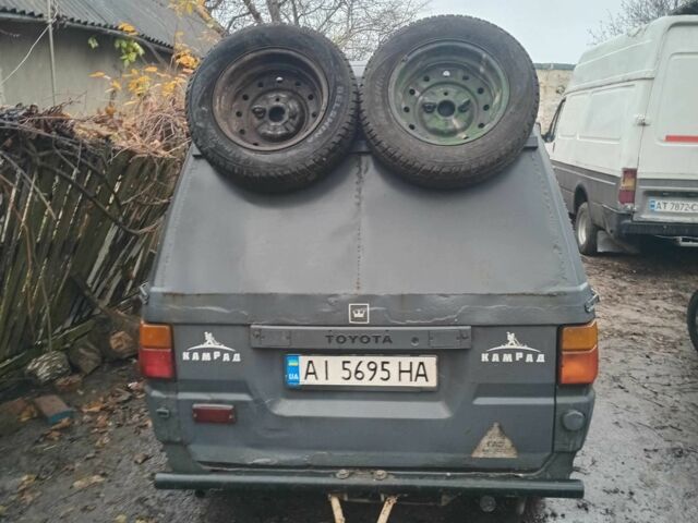 Серый Тойота Лит Айс, объемом двигателя 1.5 л и пробегом 10 тыс. км за 1476 $, фото 3 на Automoto.ua