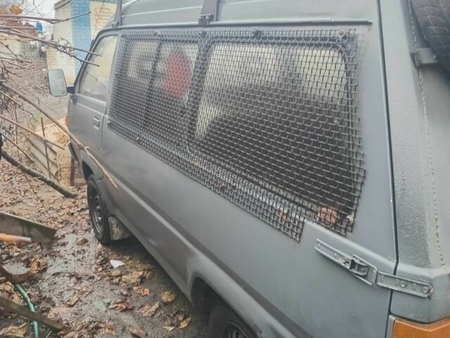 Серый Тойота Лит Айс, объемом двигателя 1.5 л и пробегом 10 тыс. км за 1476 $, фото 4 на Automoto.ua