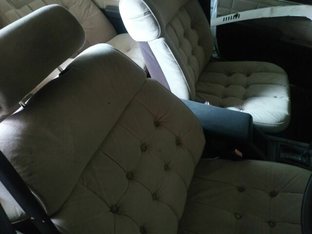 Белый Тойота Марк 2, объемом двигателя 2 л и пробегом 400 тыс. км за 1000 $, фото 13 на Automoto.ua