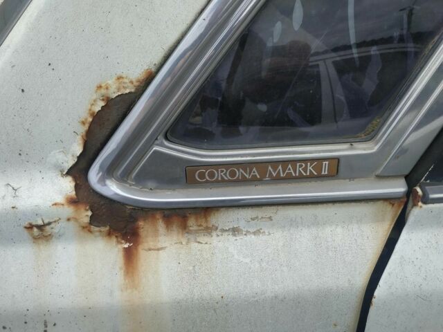 Белый Тойота Марк 2, объемом двигателя 2 л и пробегом 400 тыс. км за 1000 $, фото 8 на Automoto.ua