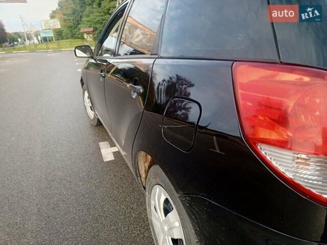 Чорний Тойота Matrix, об'ємом двигуна 1.8 л та пробігом 351 тис. км за 3000 $, фото 3 на Automoto.ua